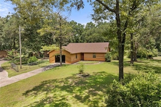 10853 Hall Dr, Axis, AL 36505