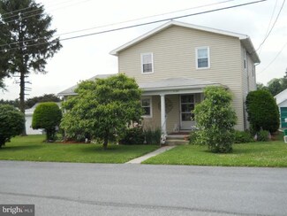 6 E Mill St, Mount Aetna, PA 19544