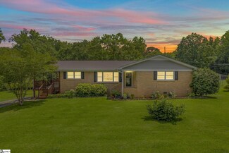 123 Pleasant Meadows Dr, Gaffney, SC 29341