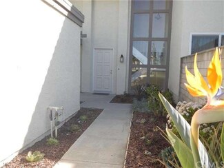 5564 E Vista Del Rio, Anaheim, CA 92807