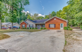3706 Bouldercrest Rd, Ellenwood, GA 30294