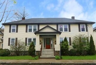 233 Lowell St Unit 2, Waltham, MA 02453