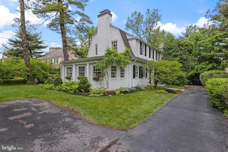 60 Old Eagle School Rd, Wayne, PA 19087