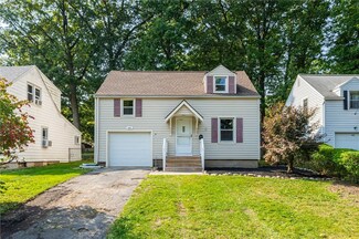 376 Estall Rd, Rochester, NY 14616