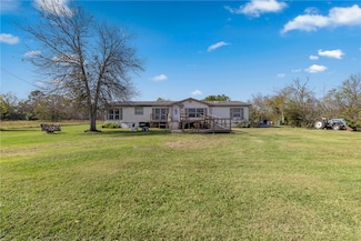 17 Wood Farm Rd, Huntsville, TX 77320