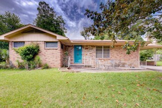 120 Mcauley Dr, Vicksburg, MS 39183