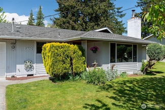 8702 4th Place SE, Everett, WA 98208