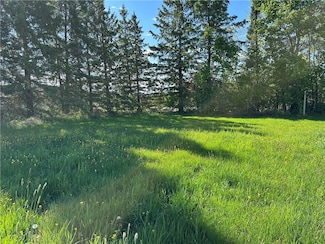 W4125 2nd St, Glen Flora, WI 54526