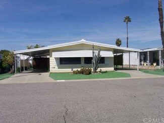 340 Santa Lucia Dr, Hemet, CA 92543