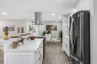 300 N Rampart St Unit 174, Orange, CA 92868