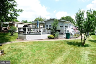 762 Aspen Cir, Red Hill, PA 18076