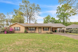 2624 Stidman Cir, Columbus, MS 39705