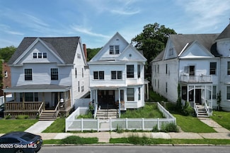 224 5th Ave, Troy, NY 12180