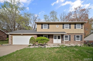 1222 Deer Ridge Dr, Saint Louis, MO 63135