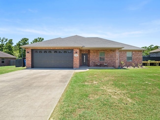 339 Barbara Dr, Deridder, LA 70634