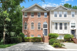 6821 Middleboro Dr, Raleigh, NC 27612