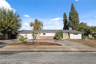 424 W Yale Ave, Coalinga, CA 93210