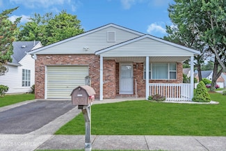 46 Carmacks Way, Toms River, NJ 08757