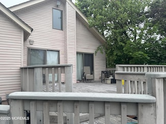 279 Washington St, Keyport, NJ 07735