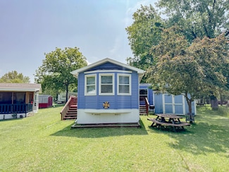11/221 Woodhaven, Sublette, IL 61367