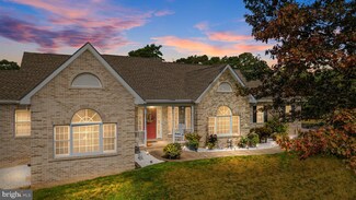 205 Liza Kates Ln, Winchester, VA 22603