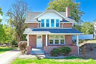 6020 National Pike, Grindstone, PA 15442