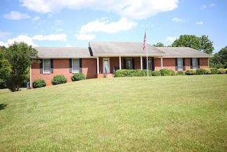 218 N North Branch Rd, Bedford, VA 24523