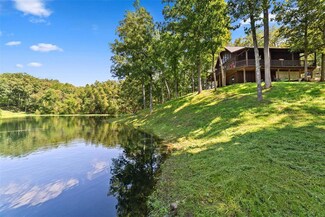 23996 Lantern Ln, Warrenton, MO 63383