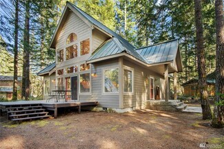 124 Tatoosh View Dr, Packwood, WA 98361