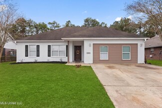 3258 Stonegate Cir, Gautier, MS 39553
