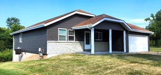 12013 La Padera Ln, Florissant, MO 63033