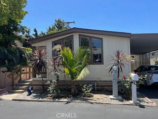 354 Magpie Ln, Fountain Valley, CA 92708