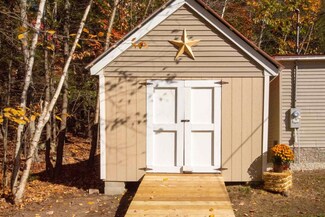 189 Ford Farm Rd, Milton, NH 03851