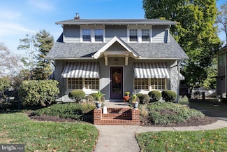 609 Elm Terrace, Riverton, NJ 08077