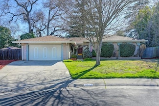 5322 Roundhill Ct, Fair Oaks, CA 95628