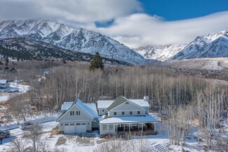 22 Juniper Dr Unit 2, Mammoth Lakes, CA 93546