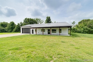 706 Highway Y, Winfield, MO 63389