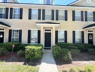 450 Sherwood Oaks Dr, Orange Park, FL 32073