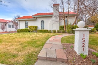 1521 Park Ave SW, Albuquerque, NM 87104