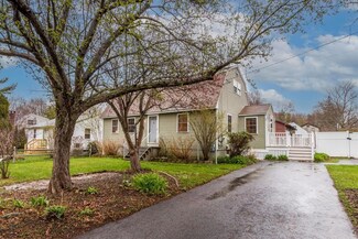 65 Harris Ave, Portland, ME 04103
