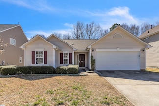 669 Timber Walk Dr, Simpsonville, SC 29681