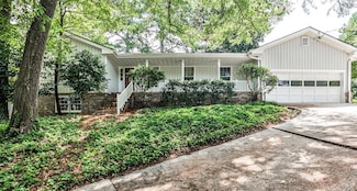 2851 Thornridge Dr, Atlanta, GA 30340