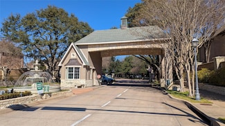 5303 Brandenburg Ct, Dallas, TX 75287