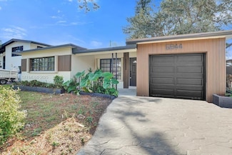 6844 SW 12th St, Pembroke Pines, FL 33023