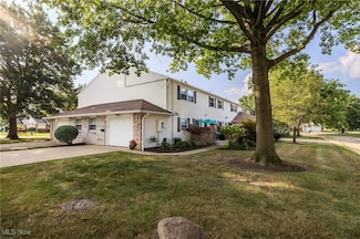 41 Warrington Ln, Mentor, OH 44060
