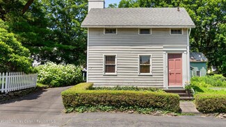 7 Paul Ave, Hudson, NY 12534