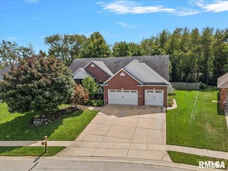 3812 Calla Lily Ln, Springfield, IL 62711