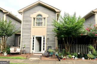 468 River Pointe Dr, Macon, GA 31211