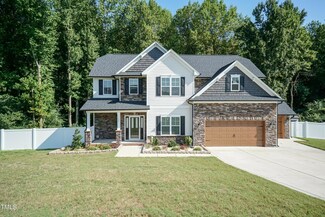 159 Shady Oaks Dr, Benson, NC 27504