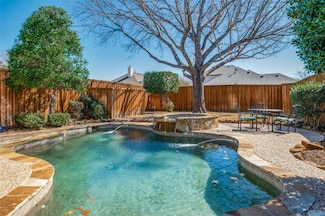 7040 Jasper Dr, Plano, TX 75074